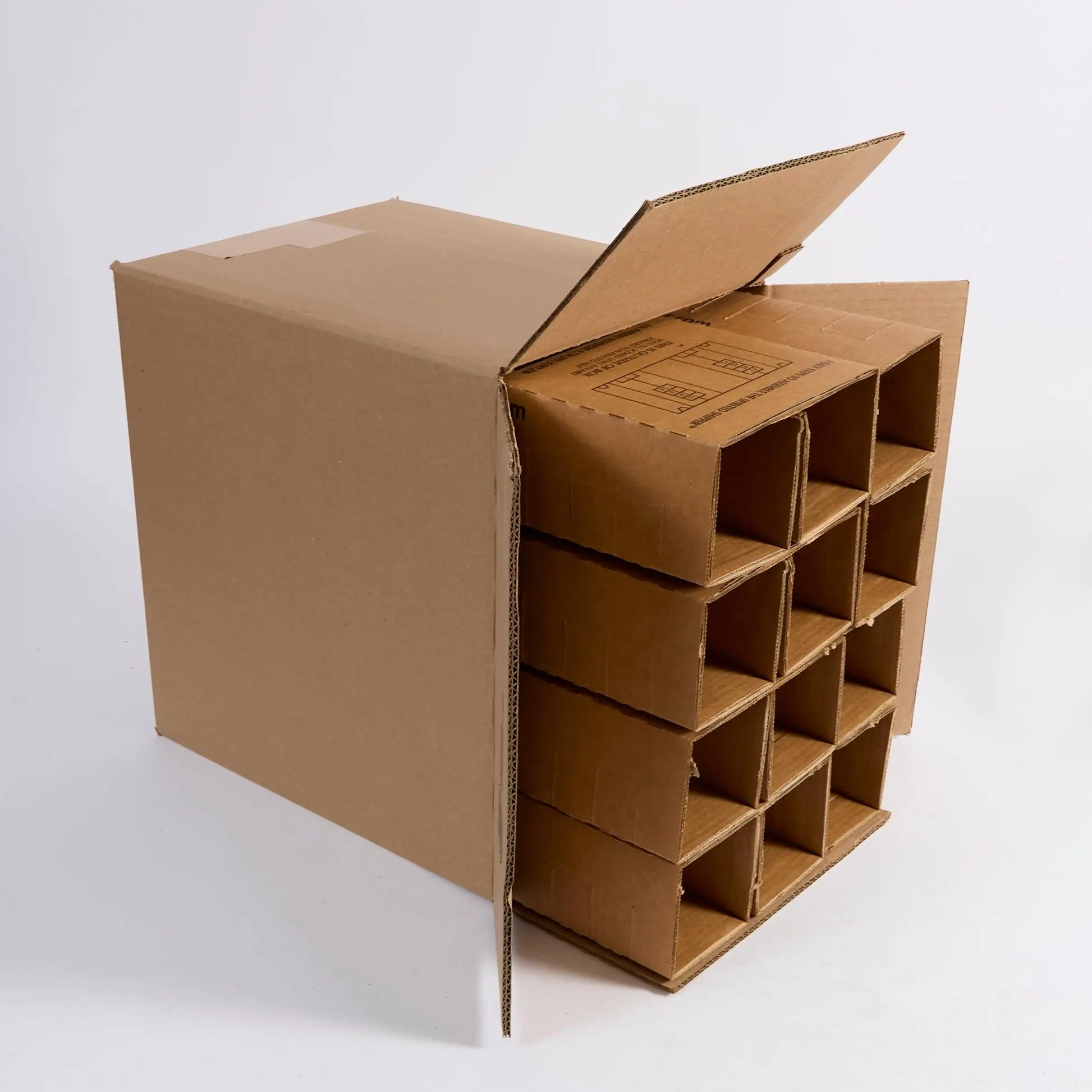12-bottle wine case with corrugated dividers in a 3 by 4 layout